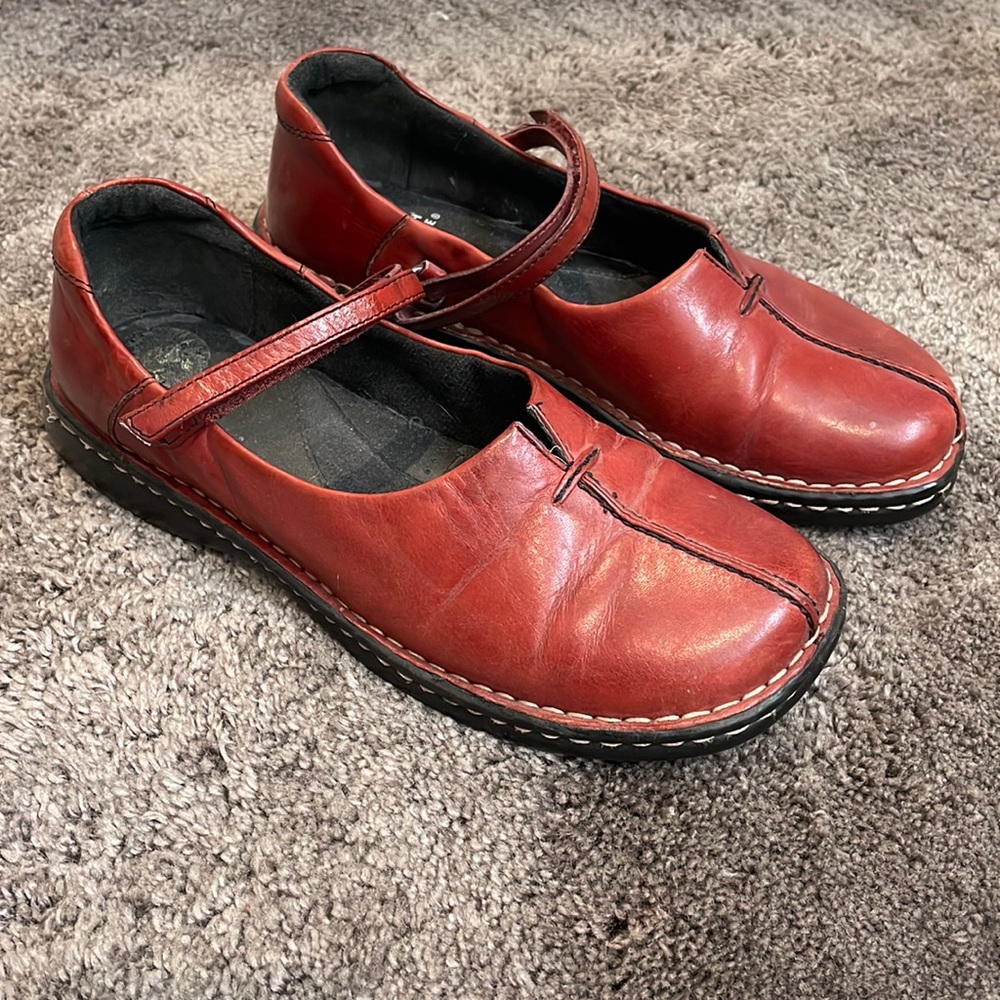 Red Earth Mary Jane shoes